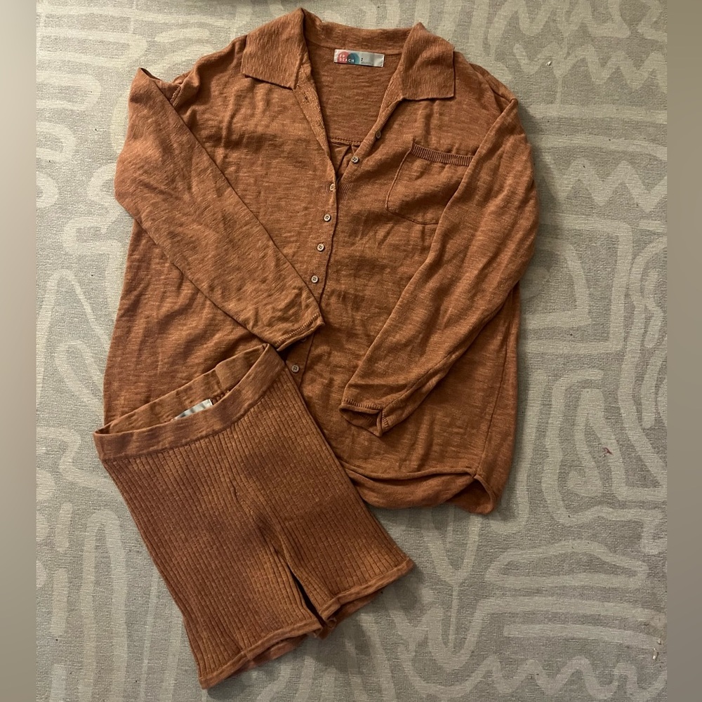 Free people set! Only worn a couple times!